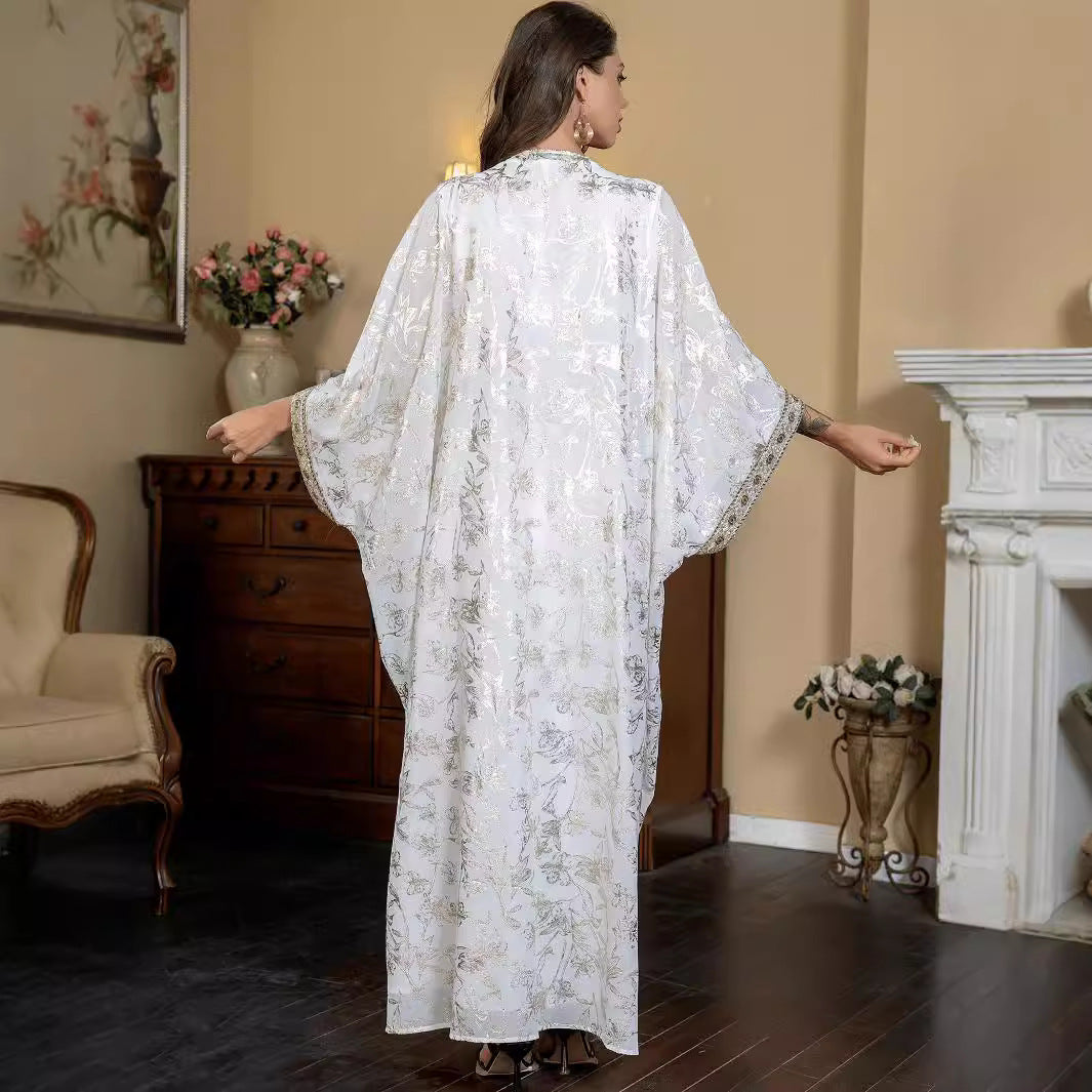 Robe Abaya en Satin à Manches Bouffantes – Élégance Contemporaine