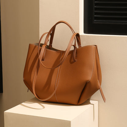 Sac à Bandoulière en Cuir de Première Couche – Élégance Intemporelle