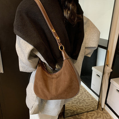 Sac à Bandoulière Rétro – Élégance Urbaine