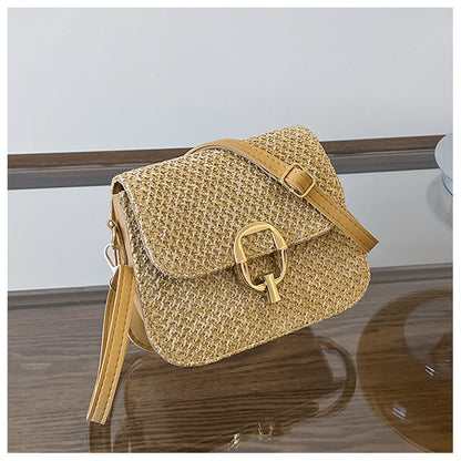 Sac à Bandoulière en Paille Tressée avec Fermeture à Verrou – Élégance Bohème