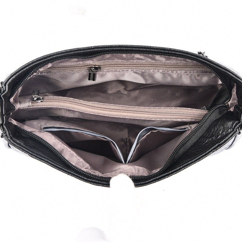 Sac à Bandoulière en Peau de Mouton – Élégance Artisanale