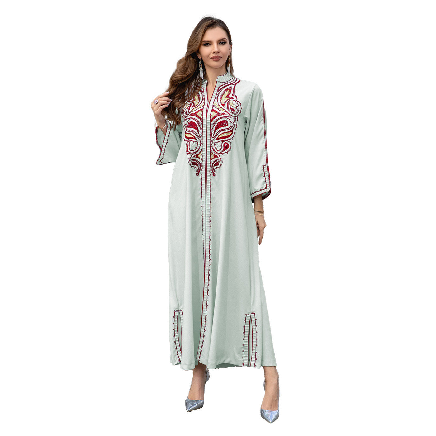 Robe Brodée Élégante – Chic Moderne pour Toutes Occasions