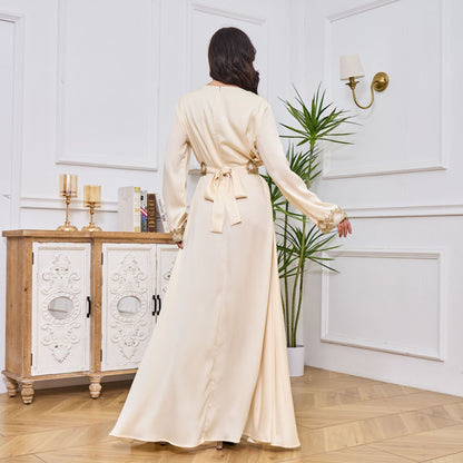 Robe Longue Chic avec Détails Brodés – Élégance au Quotidien